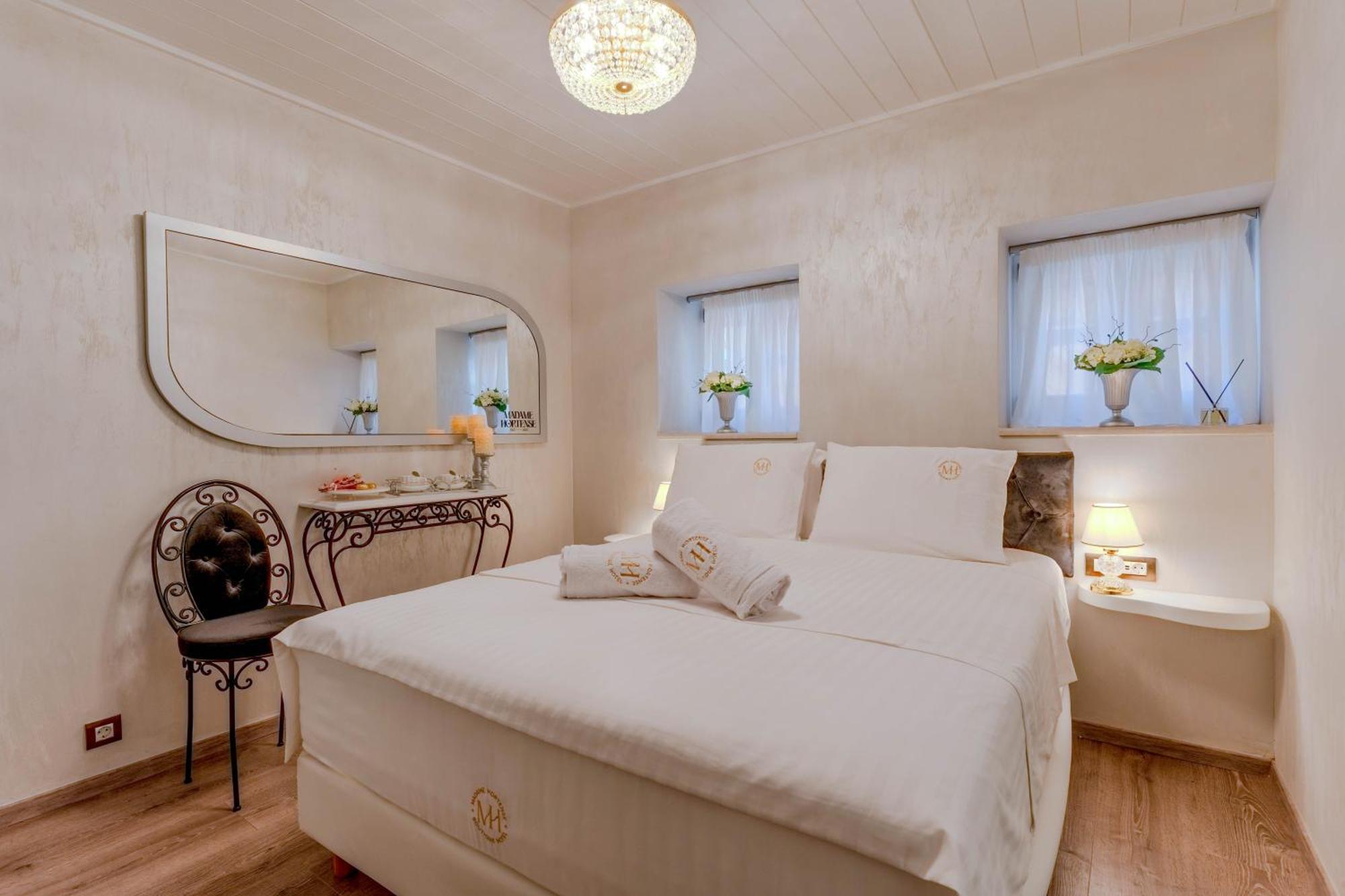 Madame Hortense Boutique Hotel Hanya Dış mekan fotoğraf